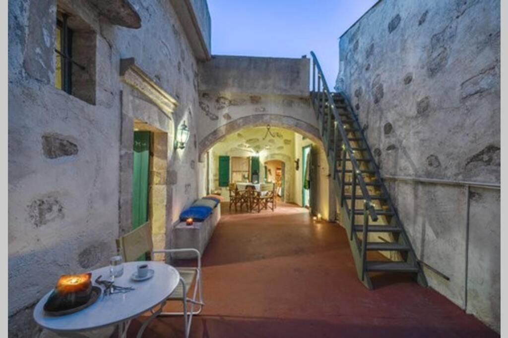 Moundros 1620 Venetian Residence Luaran gambar